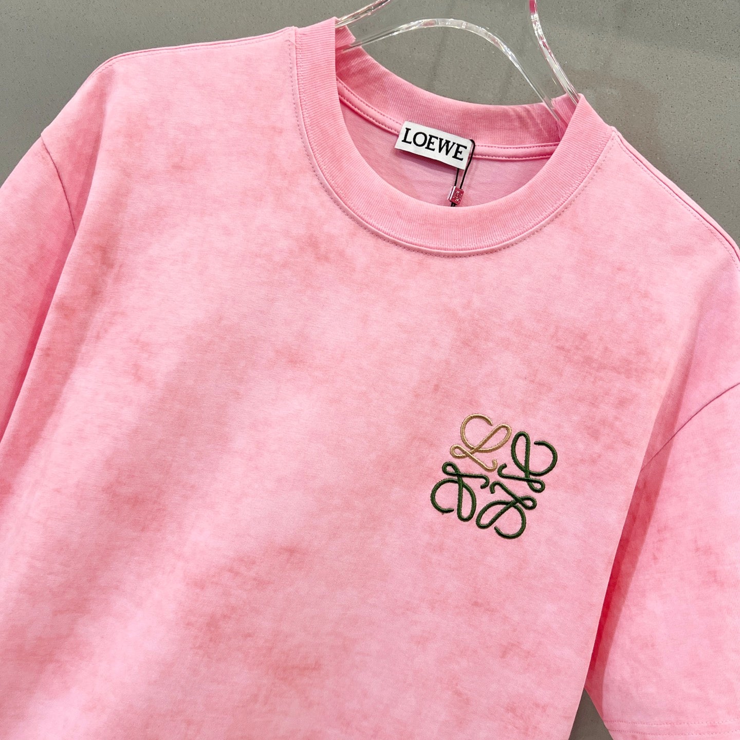 LuxluxHouse Best Quality Clothes T-shirt Loewe