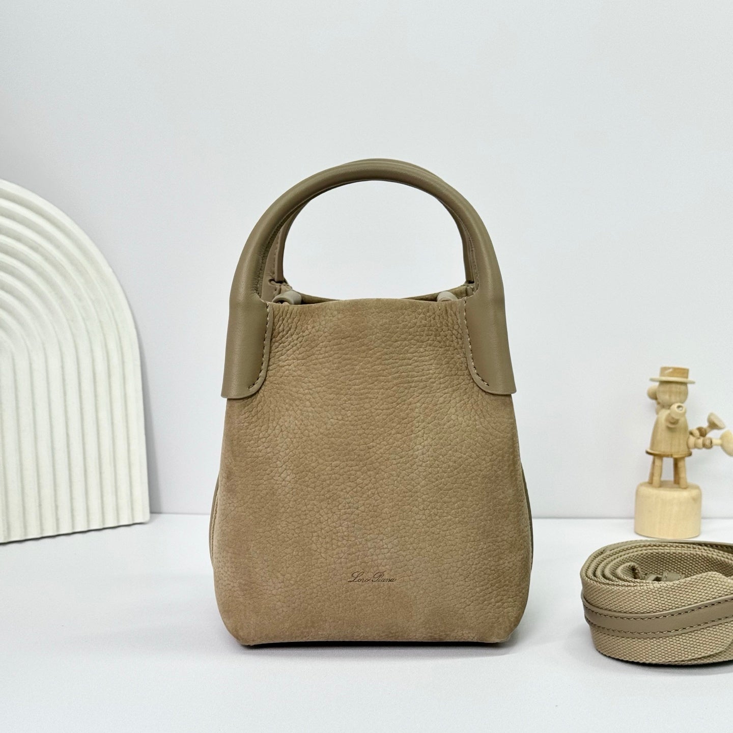 LuxluxHouse Best Quality Bags Loro Piana Women