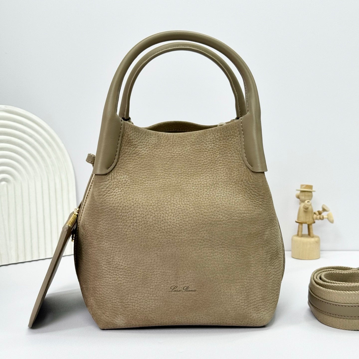 LuxluxHouse Best Quality Bags Loro Piana Women