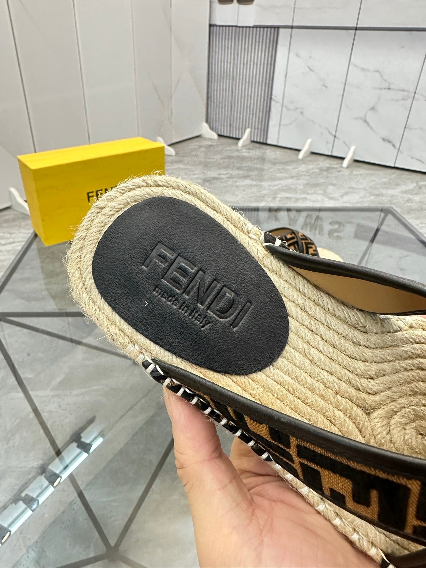 LuxluxHouse Best Quality Sandals Fendi