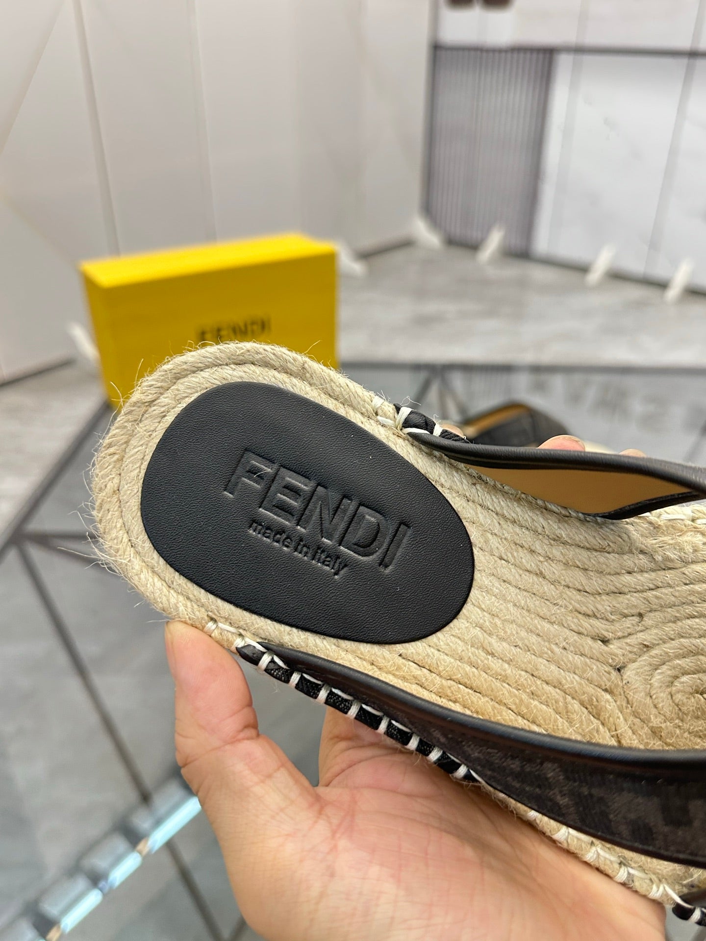 LuxluxHouse Best Quality Sandals Fendi