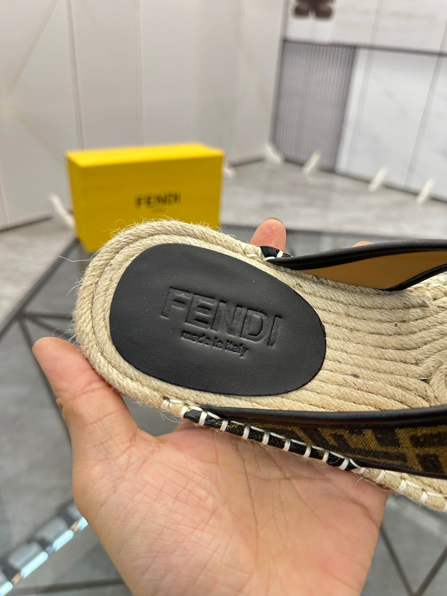 LuxluxHouse Best Quality Sandals Fendi