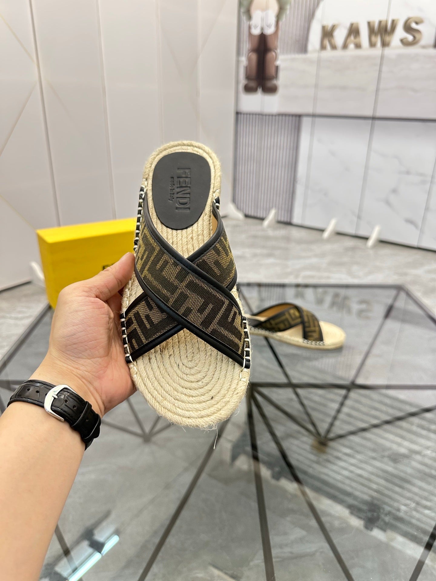 LuxluxHouse Best Quality Sandals Fendi