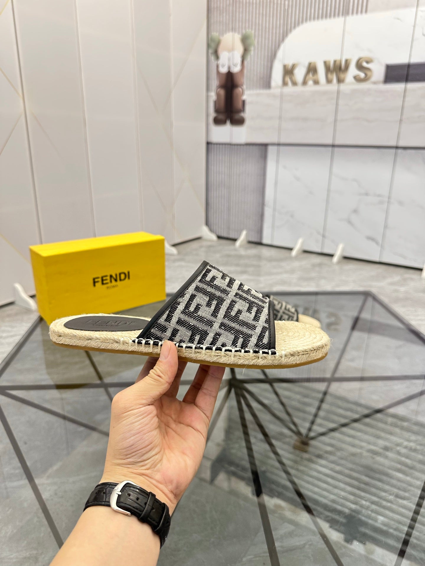 LuxluxHouse Best Quality Sandals Fendi