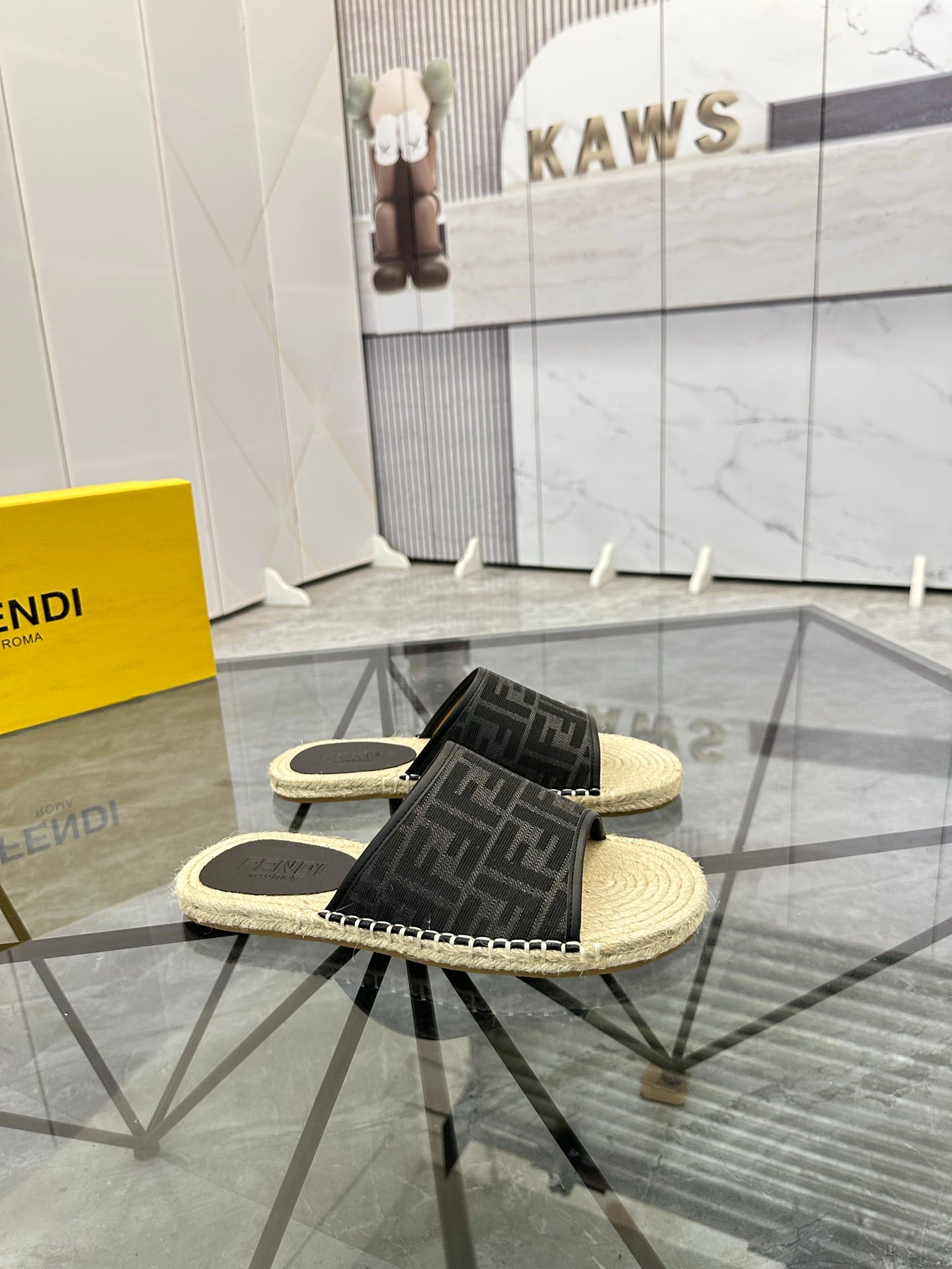 LuxluxHouse Best Quality Sandals Fendi