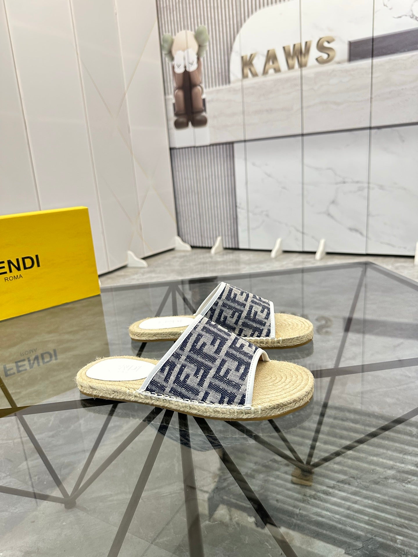 LuxluxHouse Best Quality Sandals Fendi