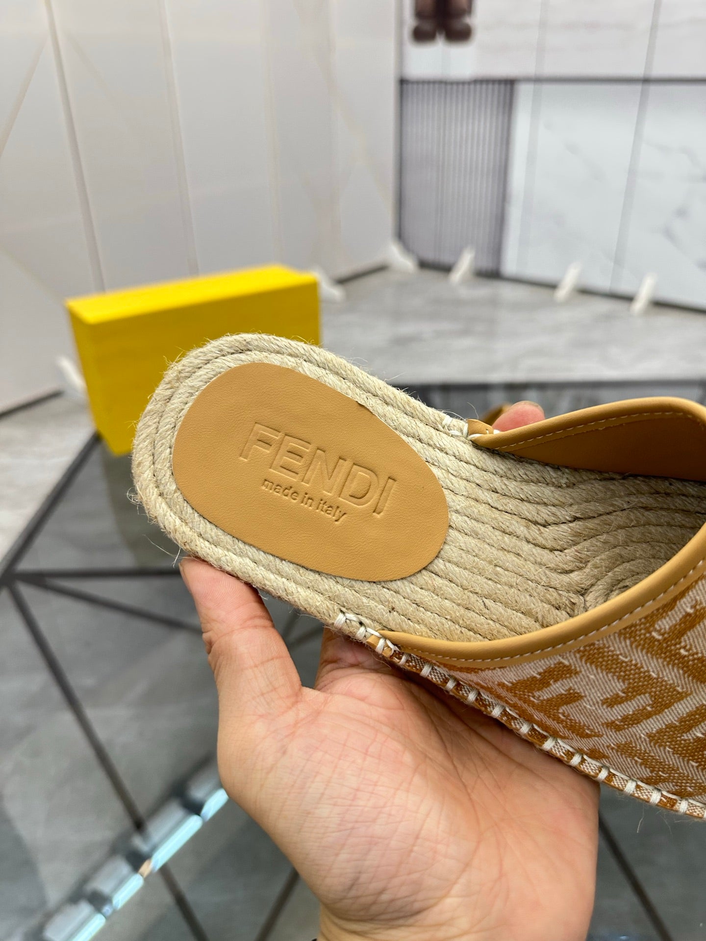 LuxluxHouse Best Quality Sandals Fendi