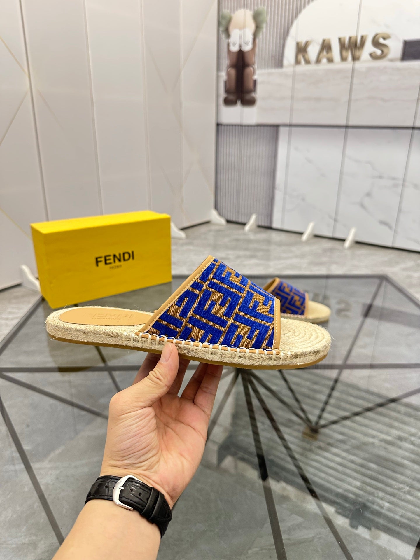 LuxluxHouse Best Quality Sandals Fendi