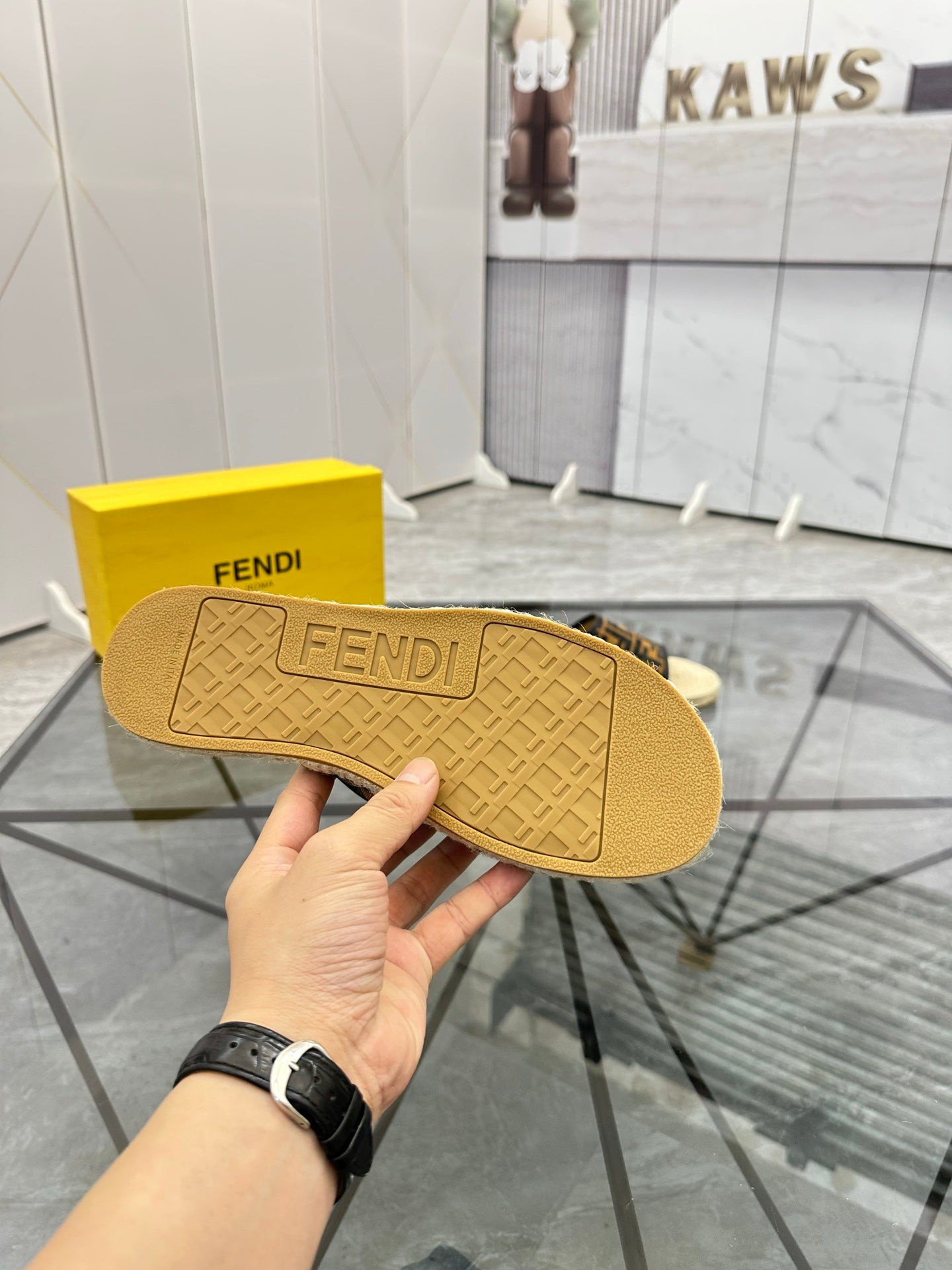 LuxluxHouse Best Quality Sandals Fendi