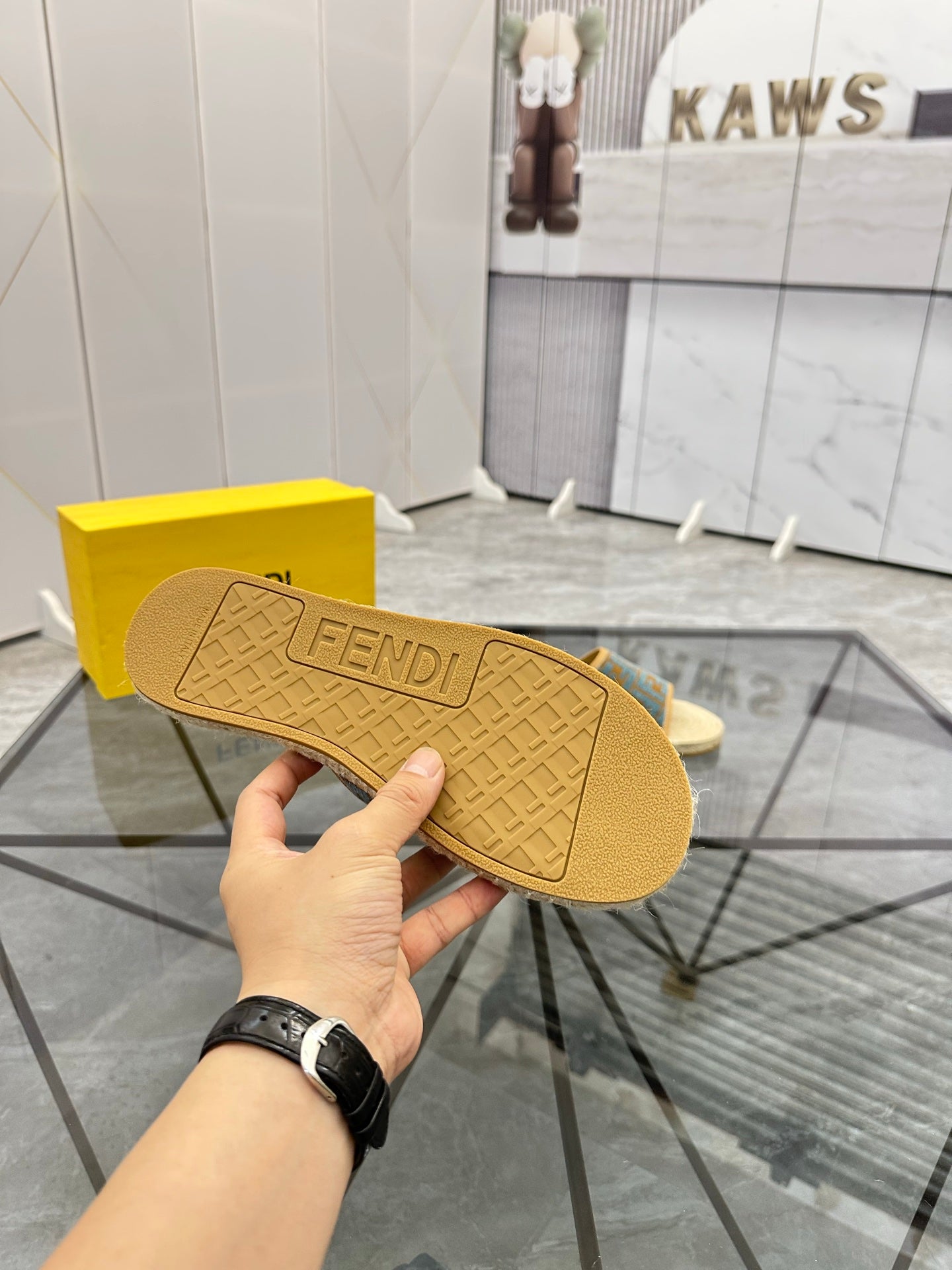 LuxluxHouse Best Quality Sandals Fendi