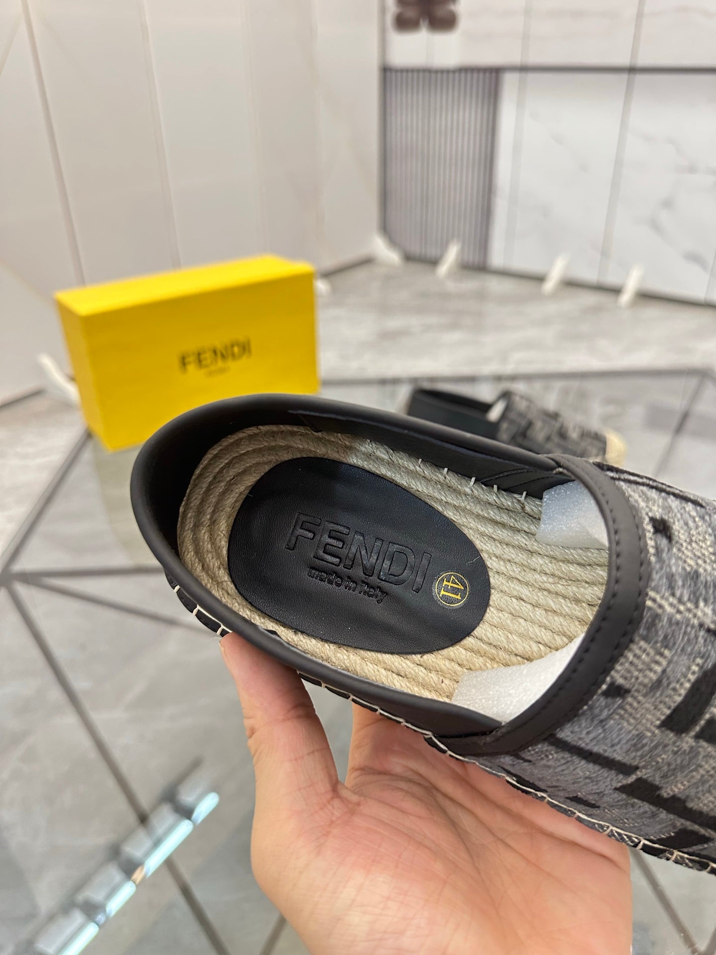 LuxluxHouse Best Quality Shoes Fendi