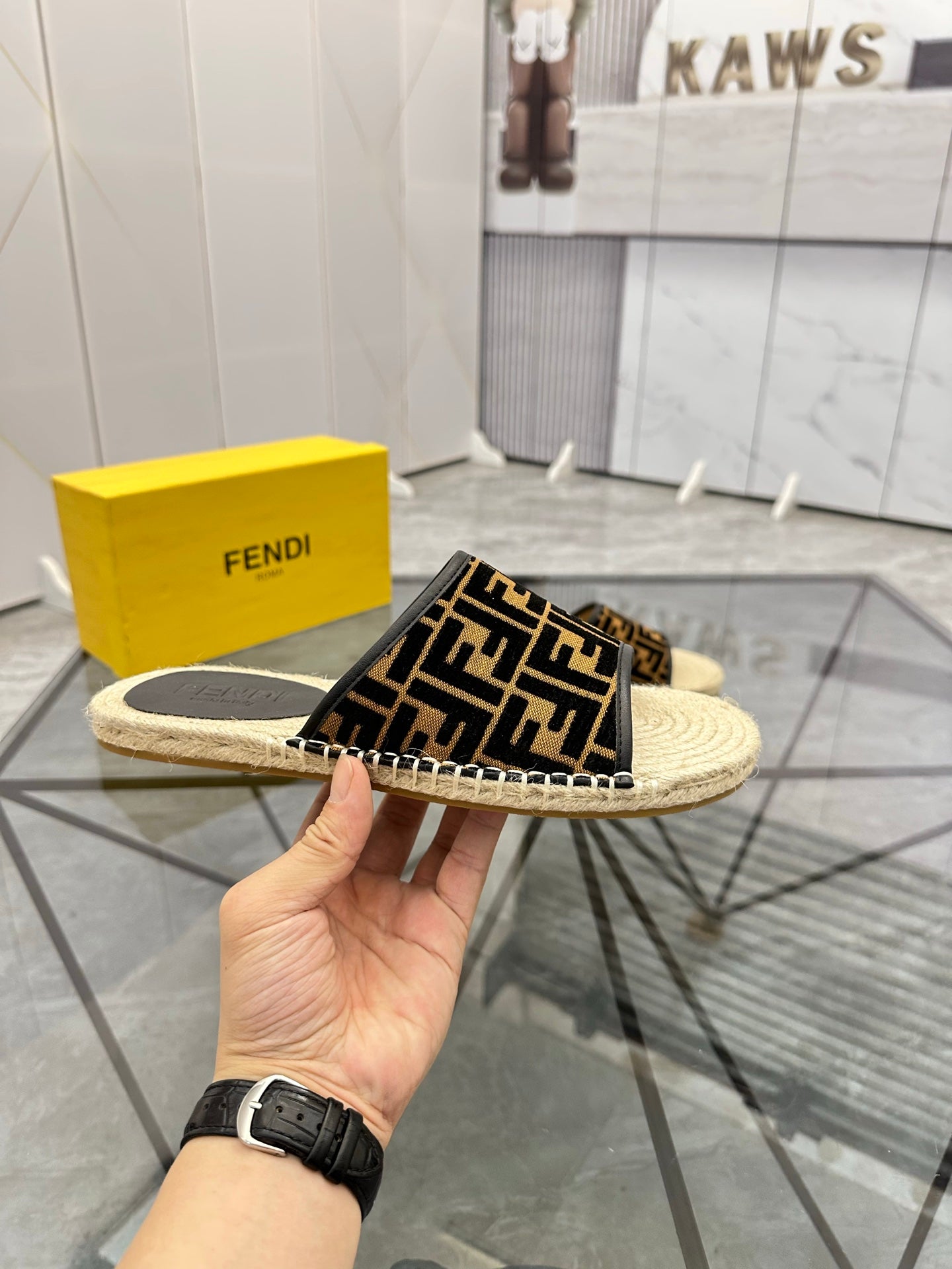 LuxluxHouse Best Quality Sandals Fendi