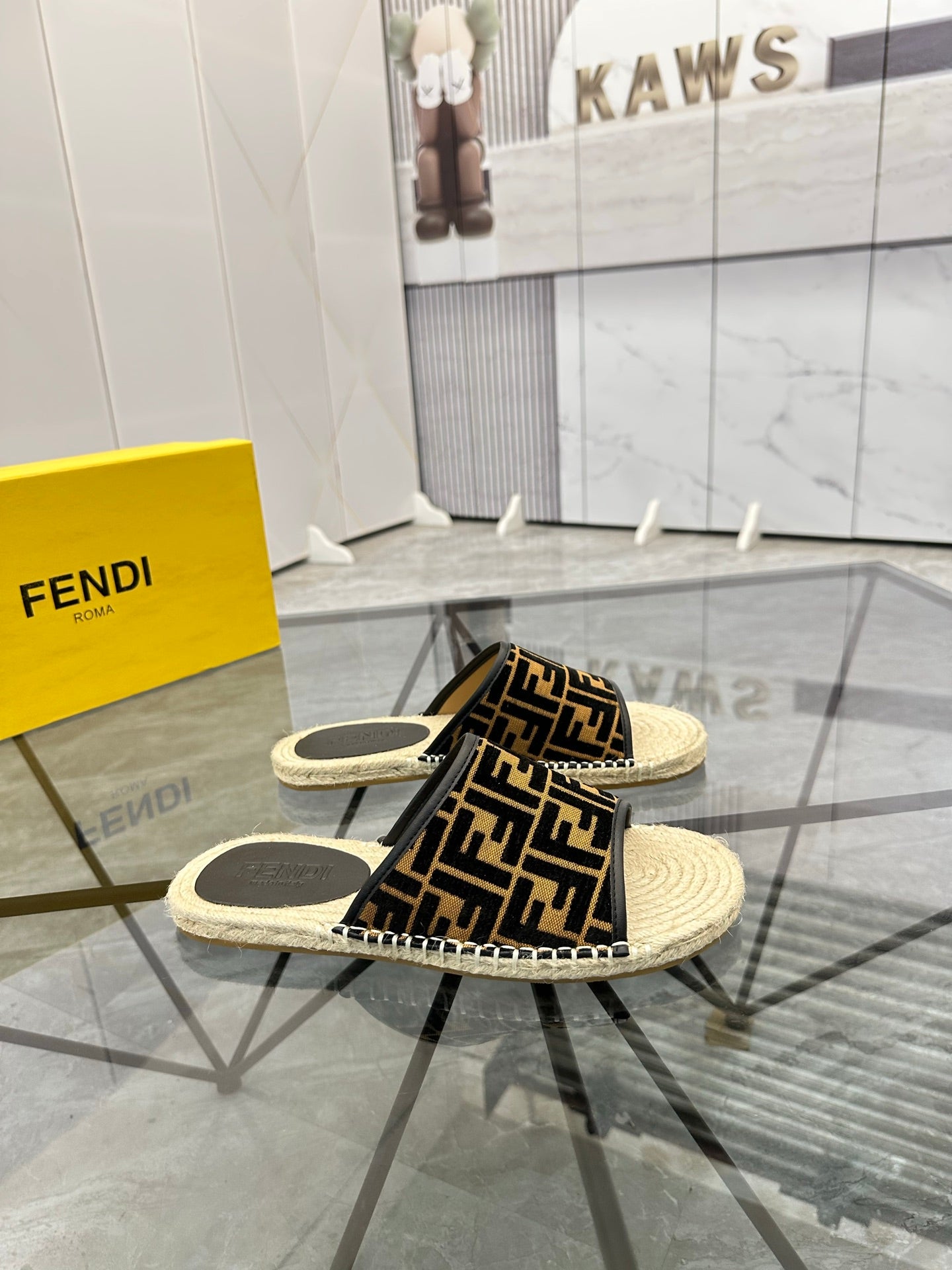 LuxluxHouse Best Quality Sandals Fendi