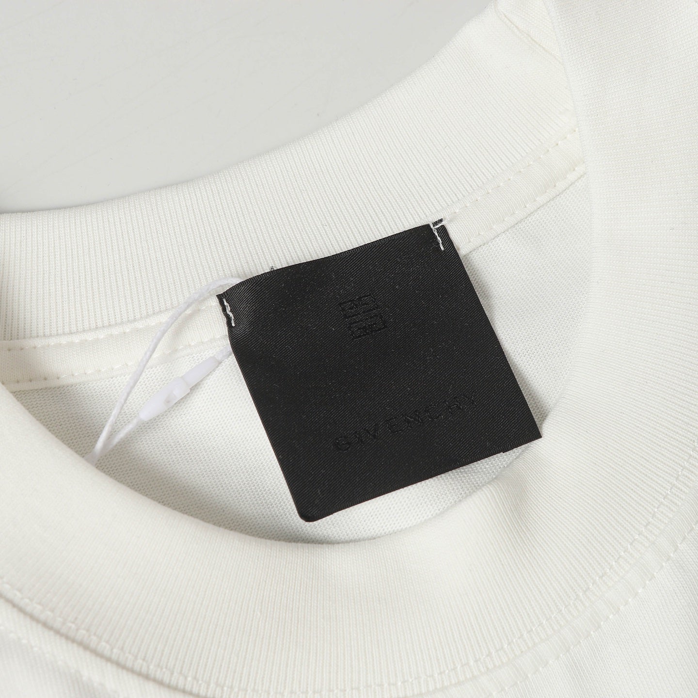 LuxluxHouse Best Quality Clothes Givenchy T-shirt