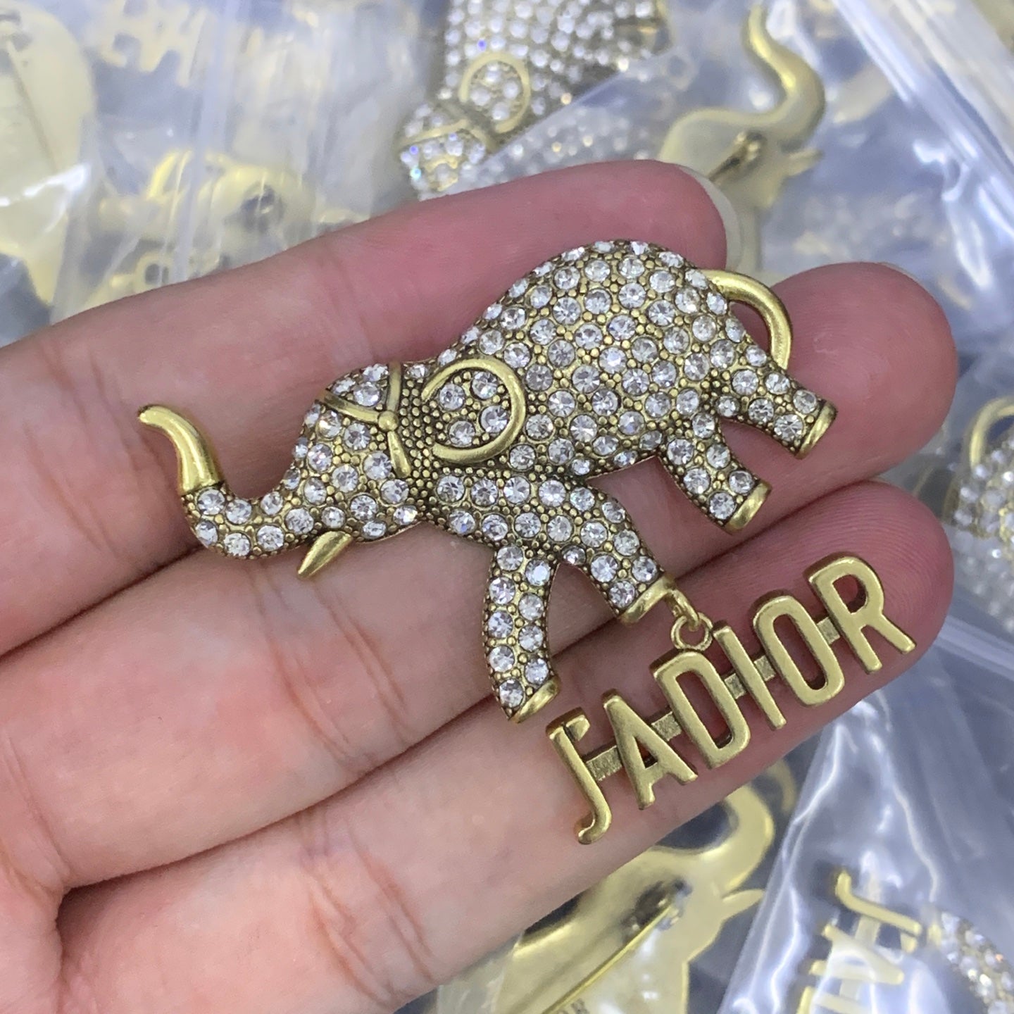 LuxluxHouse Low Price And High Quality Accessories Dior