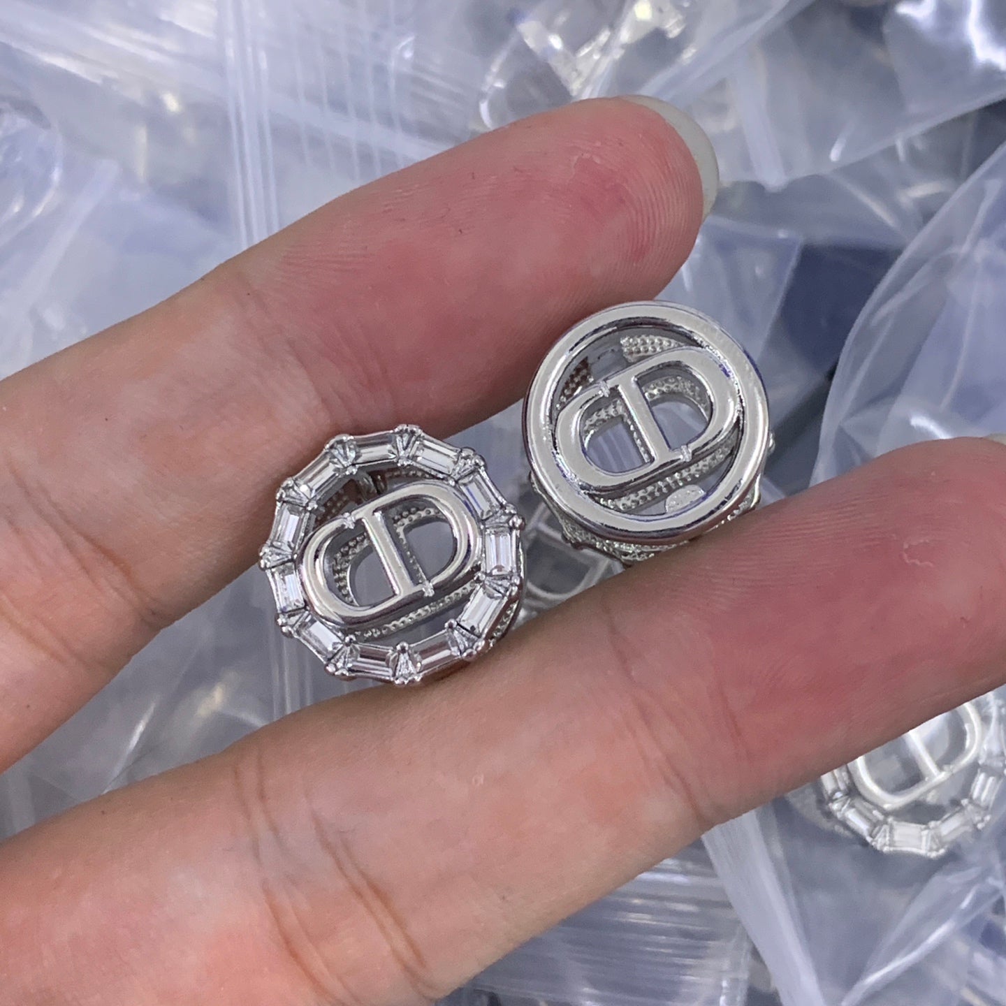 LuxluxHouse Low Price And High Quality Accessories Dior