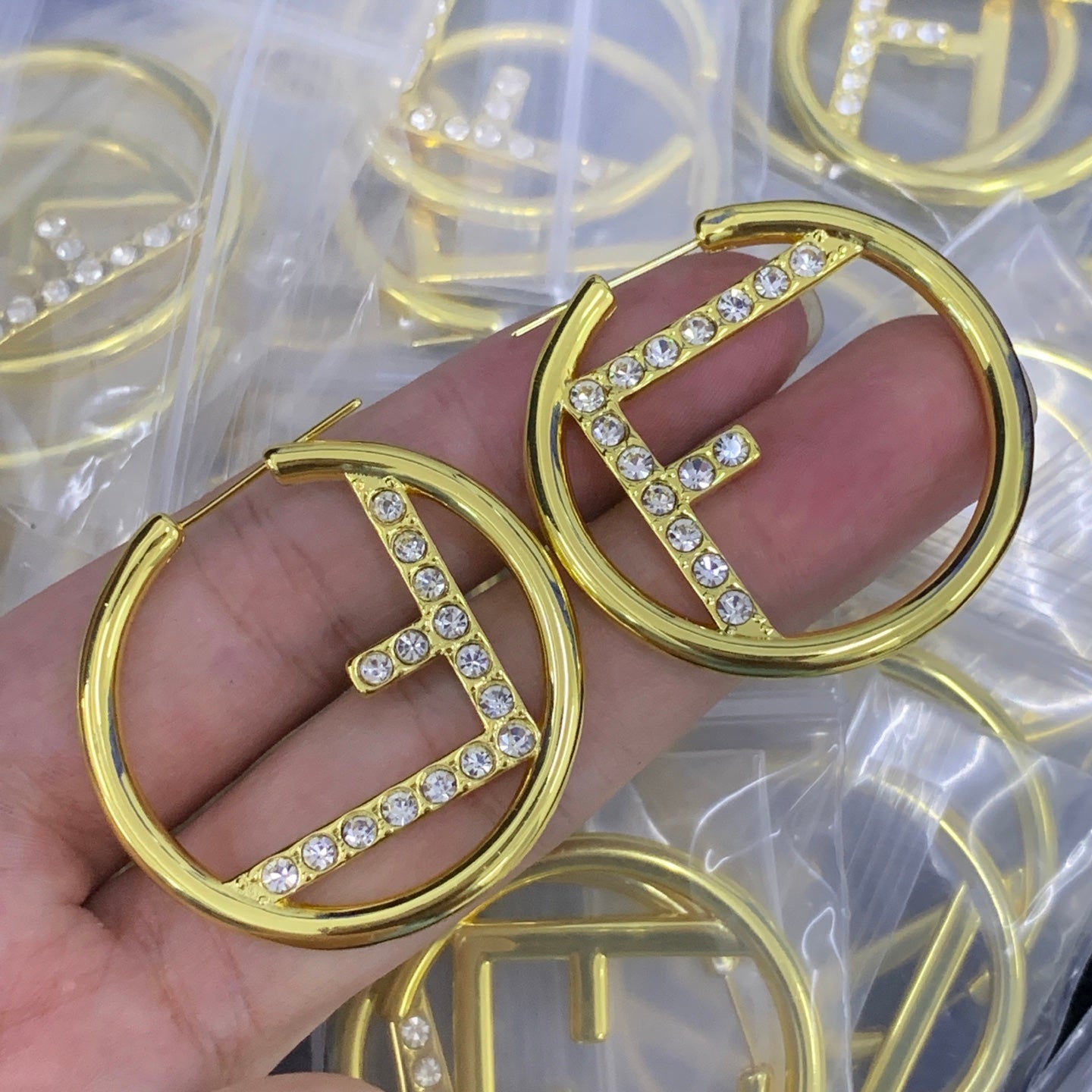 LuxluxHouse Low Price And High Quality Accessories Fendi