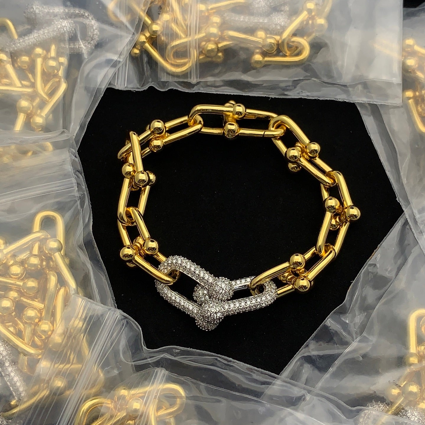 LuxluxHouse Low Price And High Quality Accessories Tiffany