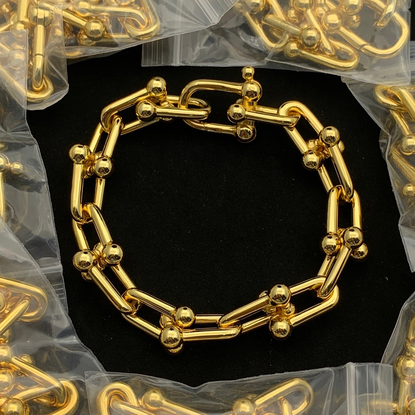 LuxluxHouse Low Price And High Quality Accessories Tiffany