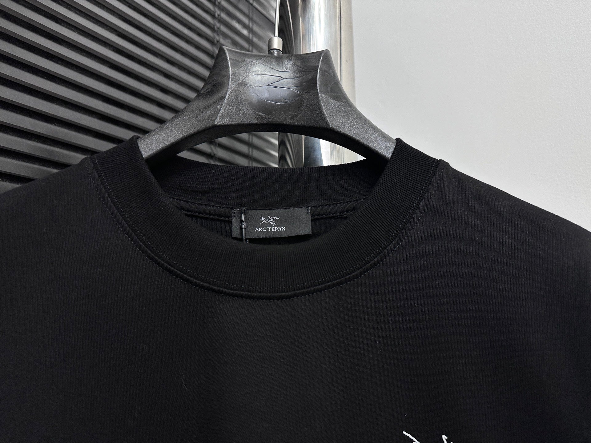 LuxluxHouse Best Quality Clothes T-shirt Arcteryx