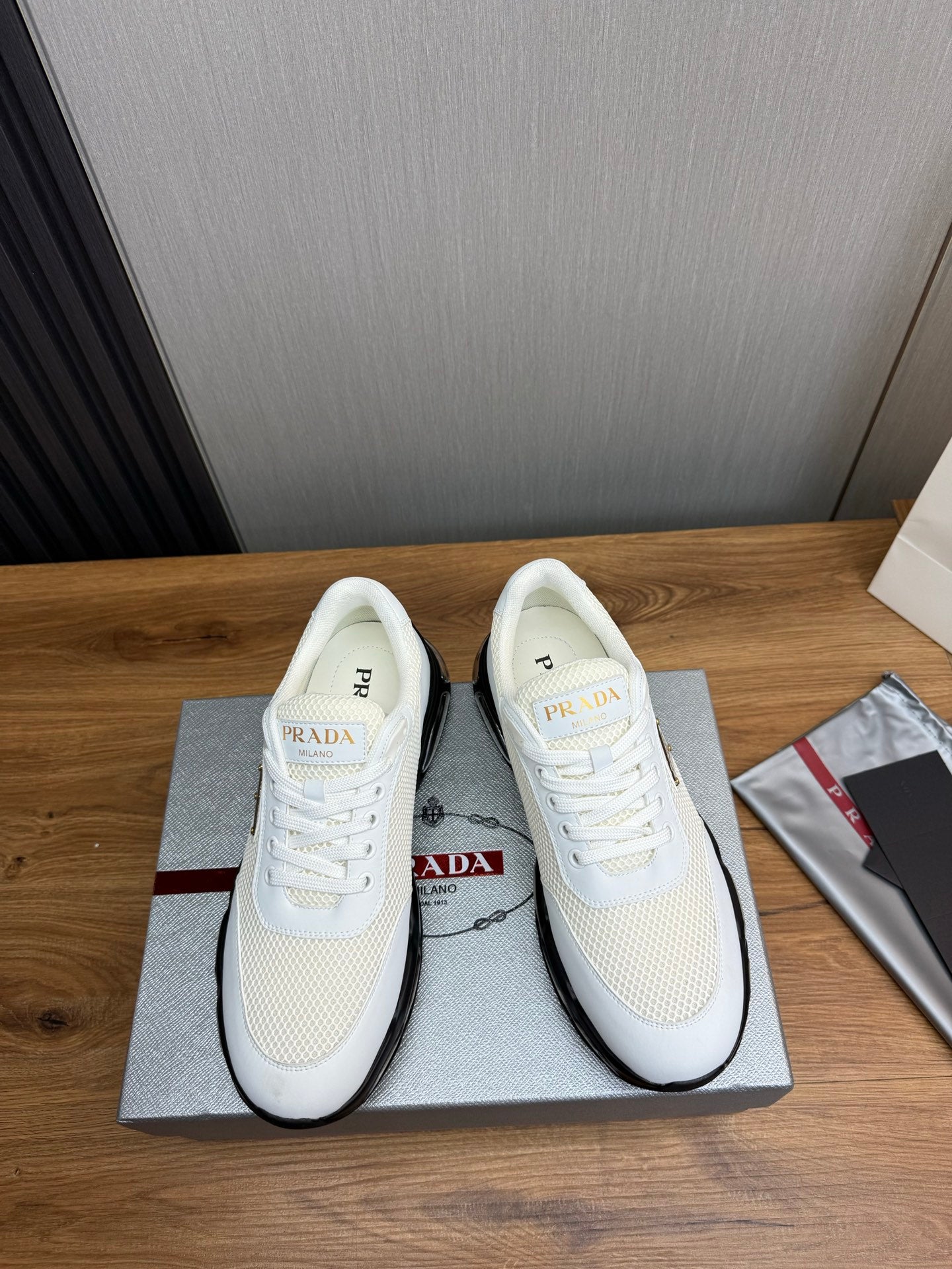 LuxluxHouse Best Quality Shoes Prada