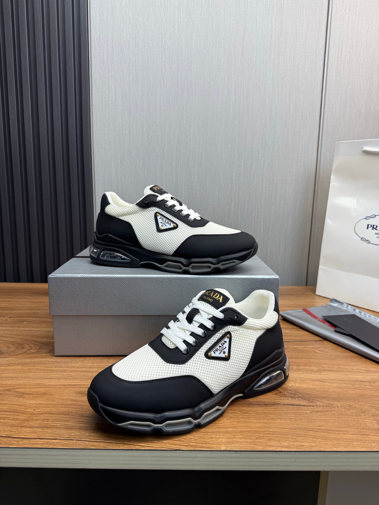 LuxluxHouse Best Quality Shoes Prada
