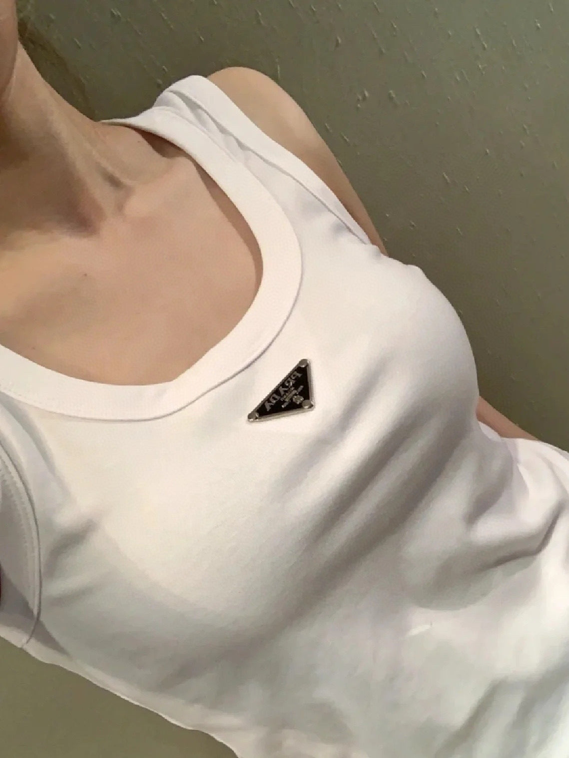 LuxluxHouse Best Quality Clothes T-shirt Prada