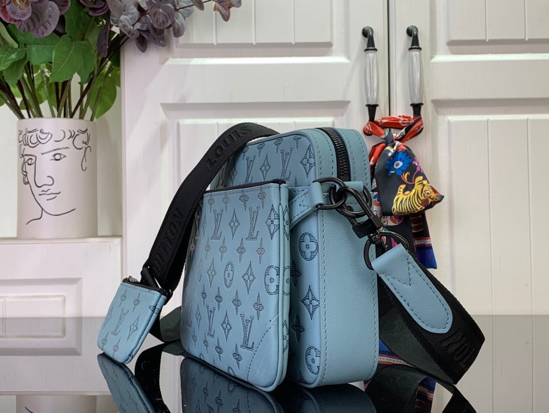 LuxluxHouse Best Quality Bags Louis Vuitton Women Men
