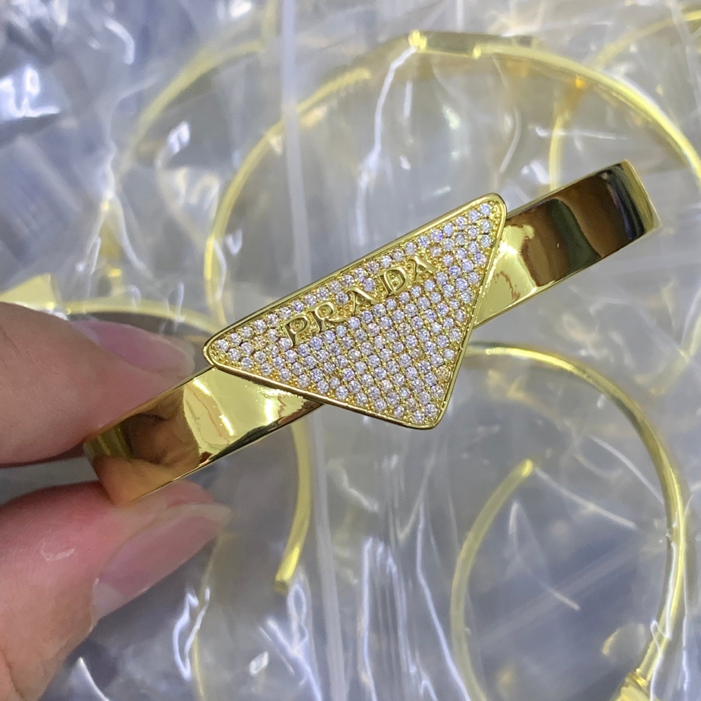 LuxluxHouse Low Price And High Quality Accessories Prada