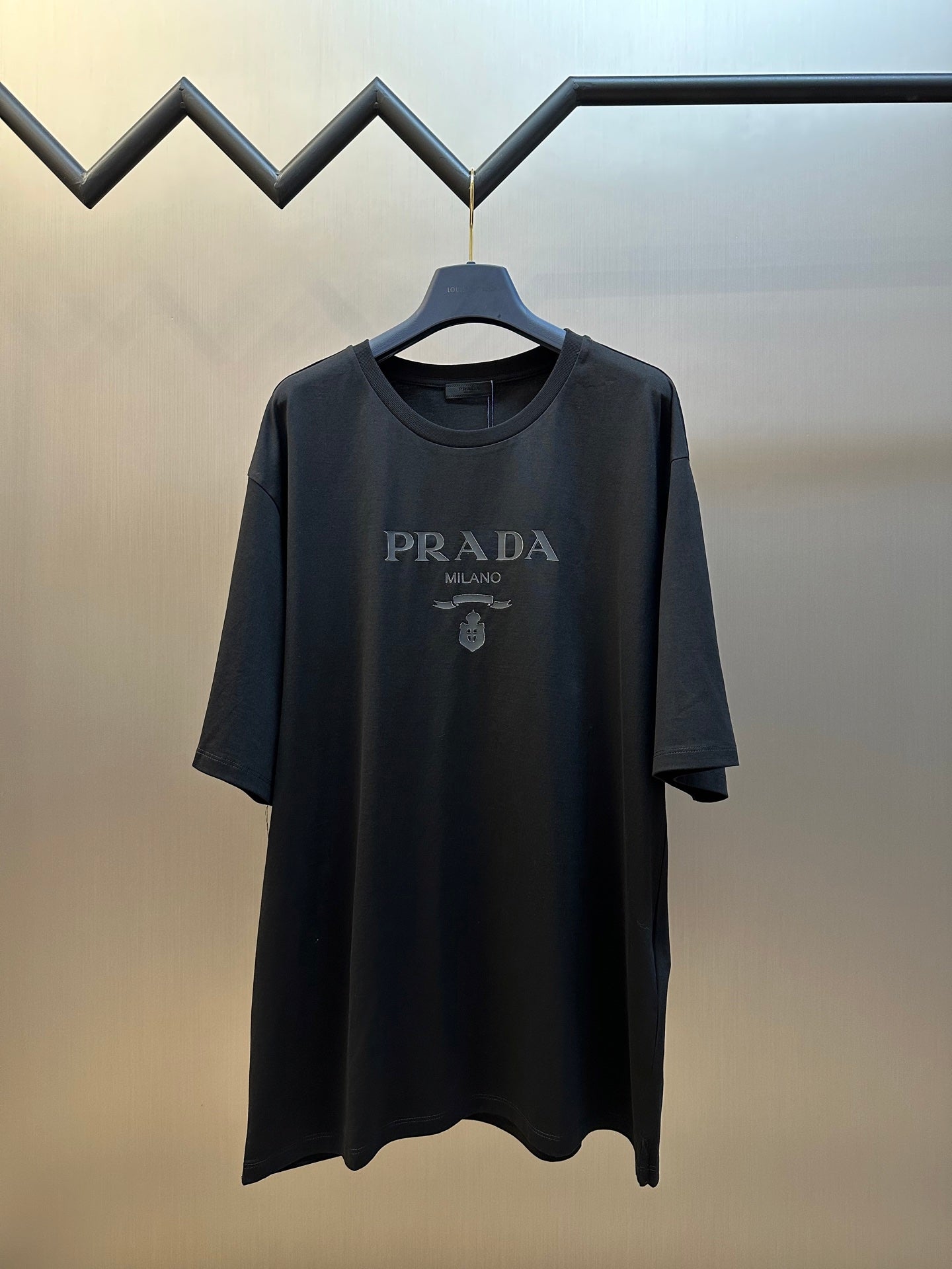 LuxluxHouse Best Quality Clothes T-shirt Prada