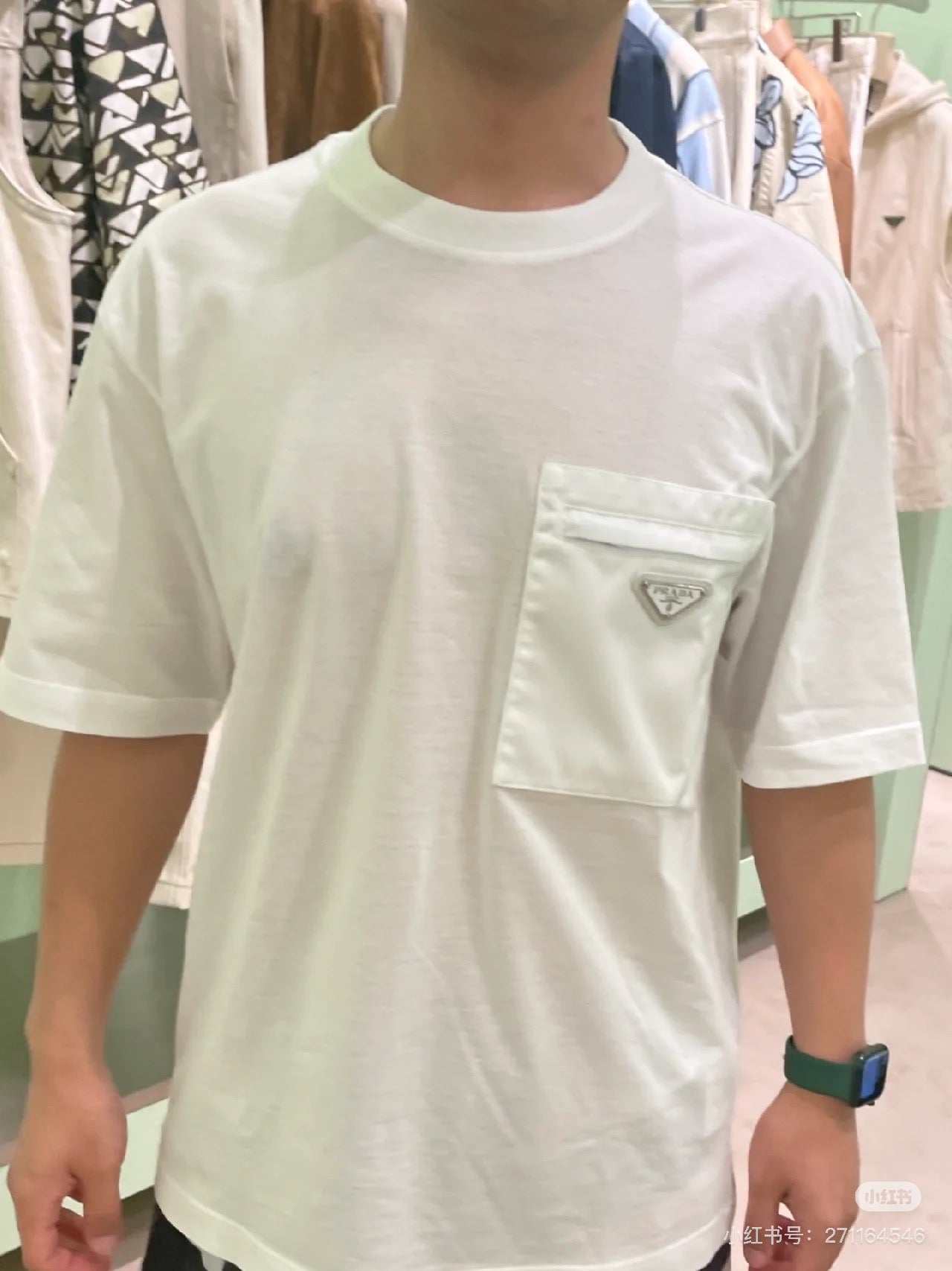 LuxluxHouse Best Quality Clothes T-shirt Prada