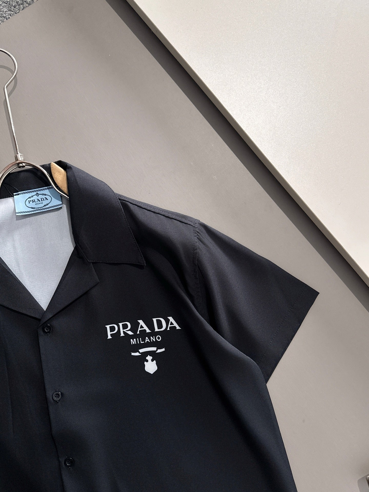 LuxluxHouse Best Quality Clothes Shirts&Polo Prada