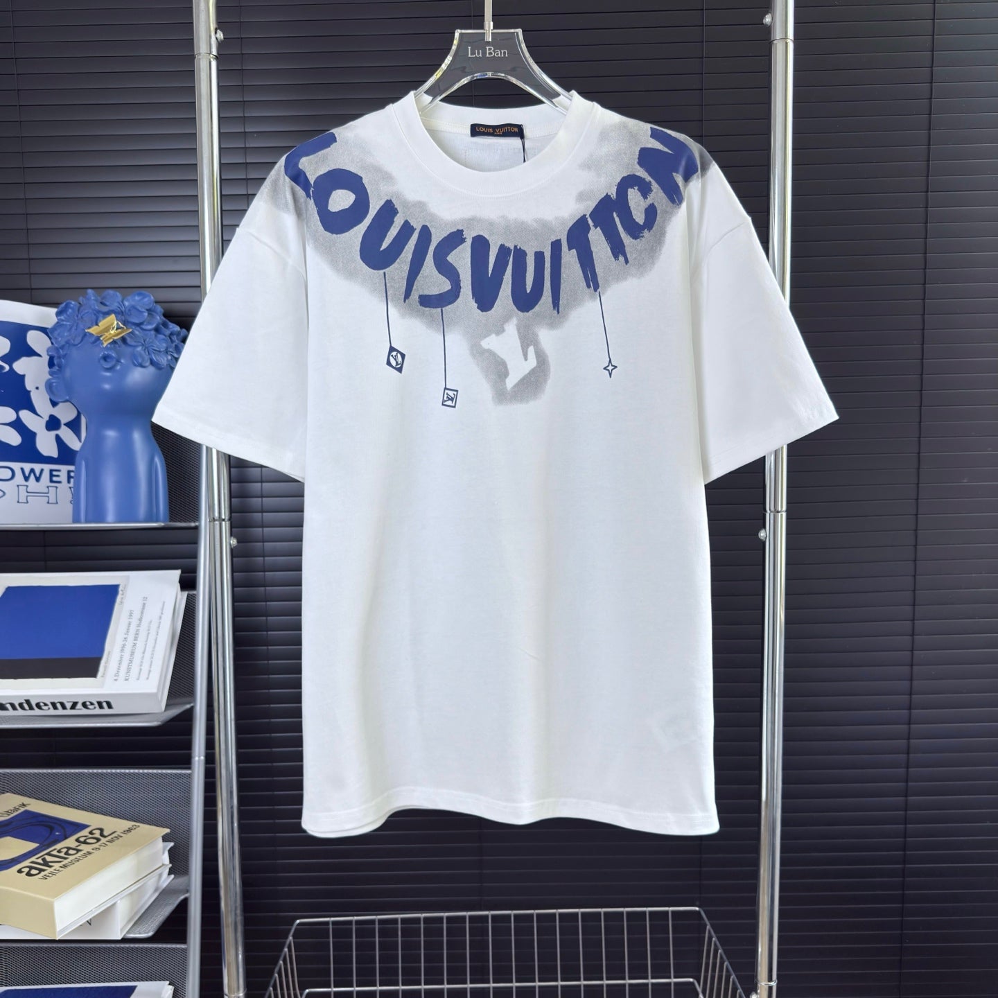 LuxluxHouse Best Quality Clothes T-shirt Louis Vuitton