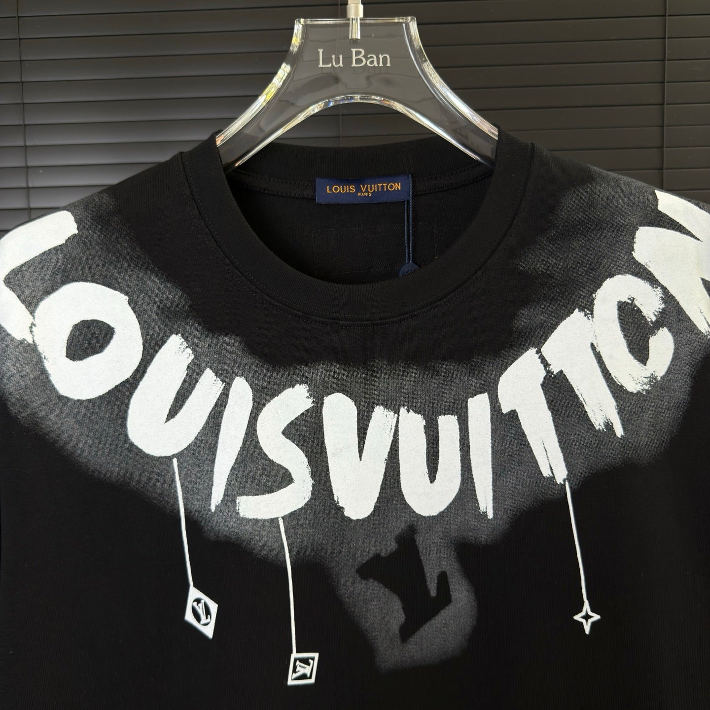 LuxluxHouse Best Quality Clothes T-shirt Louis Vuitton