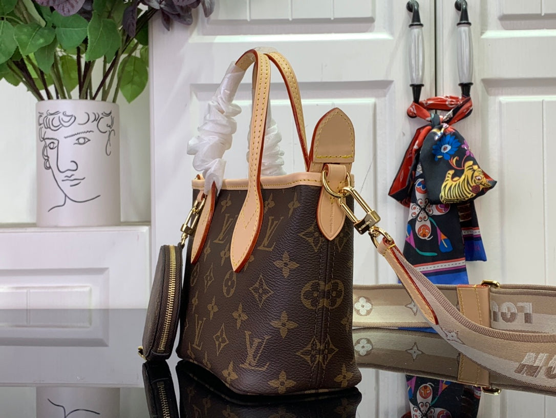 LuxluxHouse Best Quality Bags Louis Vuitton Women Men