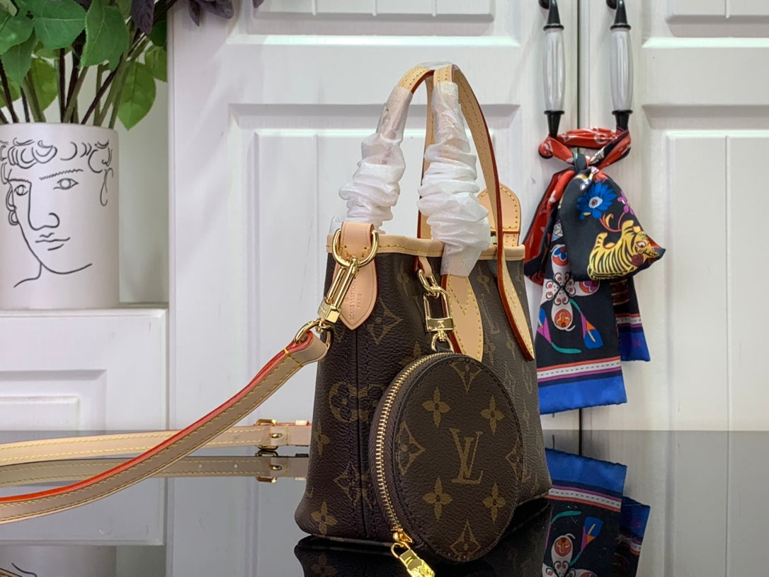 LuxluxHouse Best Quality Bags Louis Vuitton Women Men