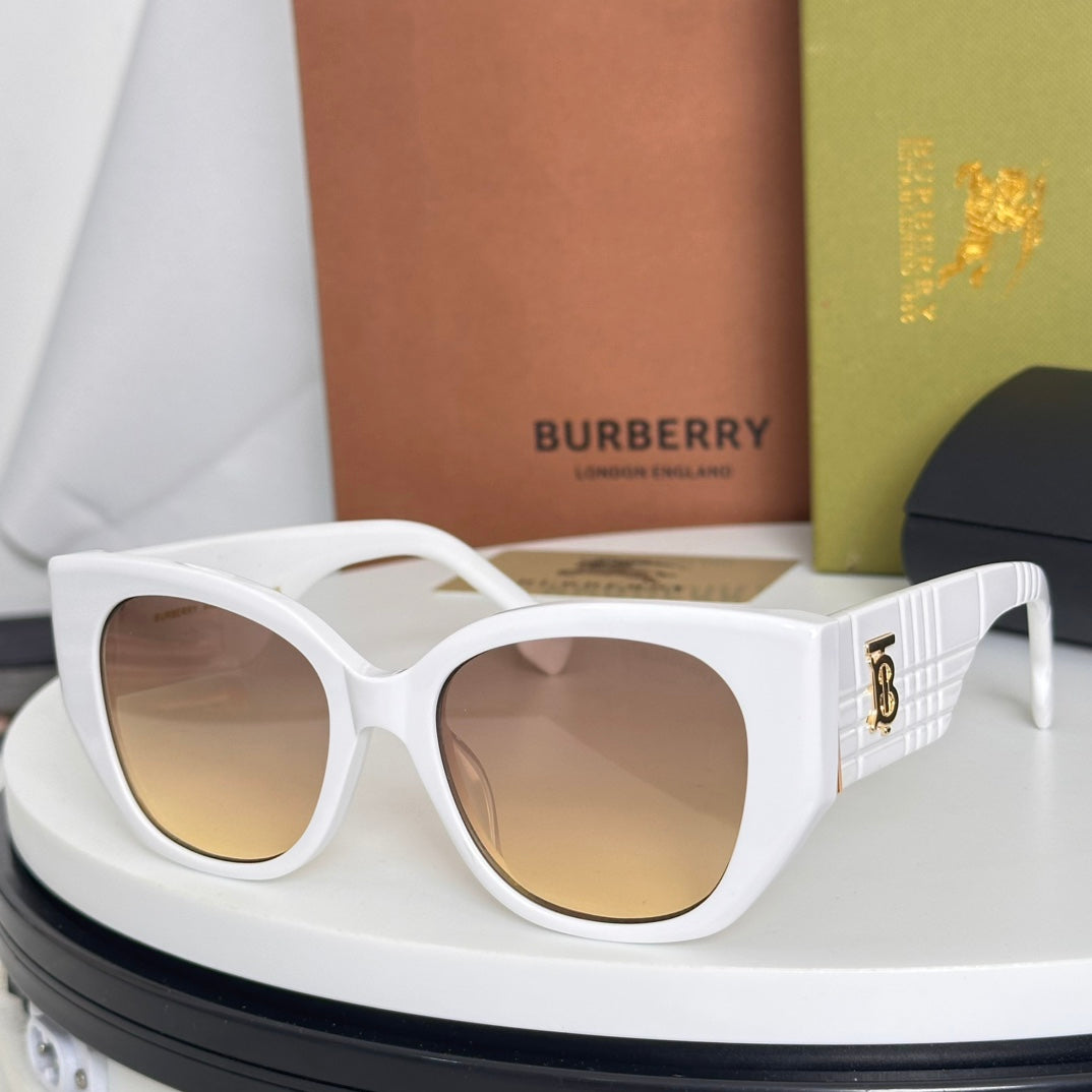 LuxluxHouse Best Quality Glasses Burberry