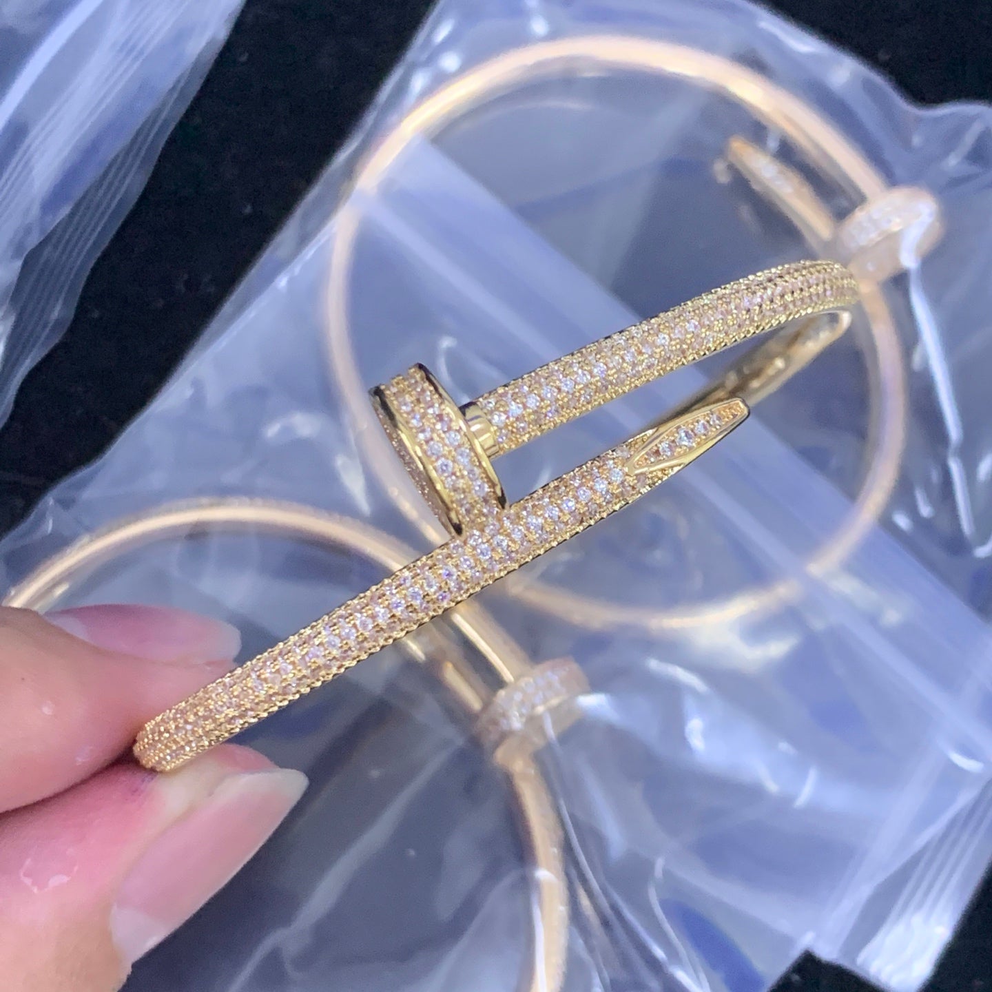 LuxluxHouse Low Price And High Quality Accessories Cartier