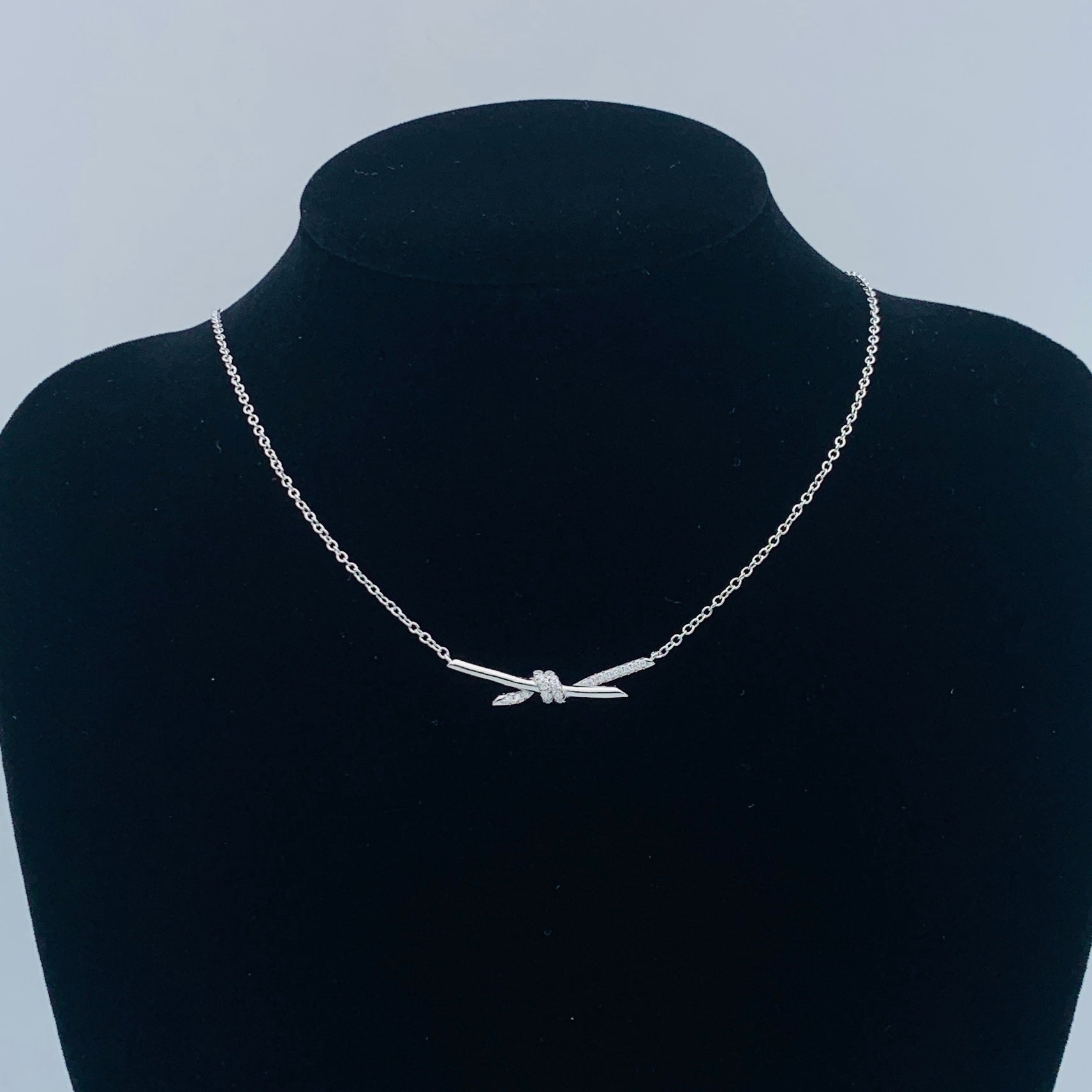 LuxluxHouse Low Price And High Quality Accessories Tiffany