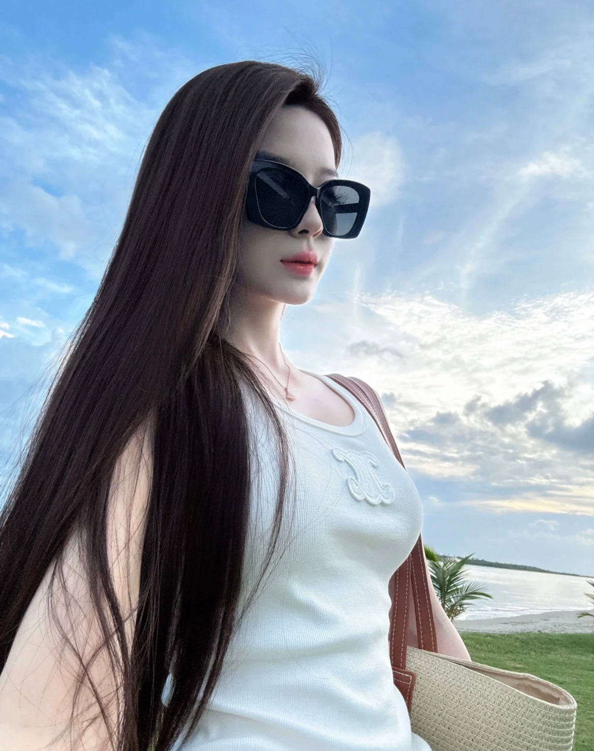 LuxluxHouse Best Quality Clothes T-shirt Celine