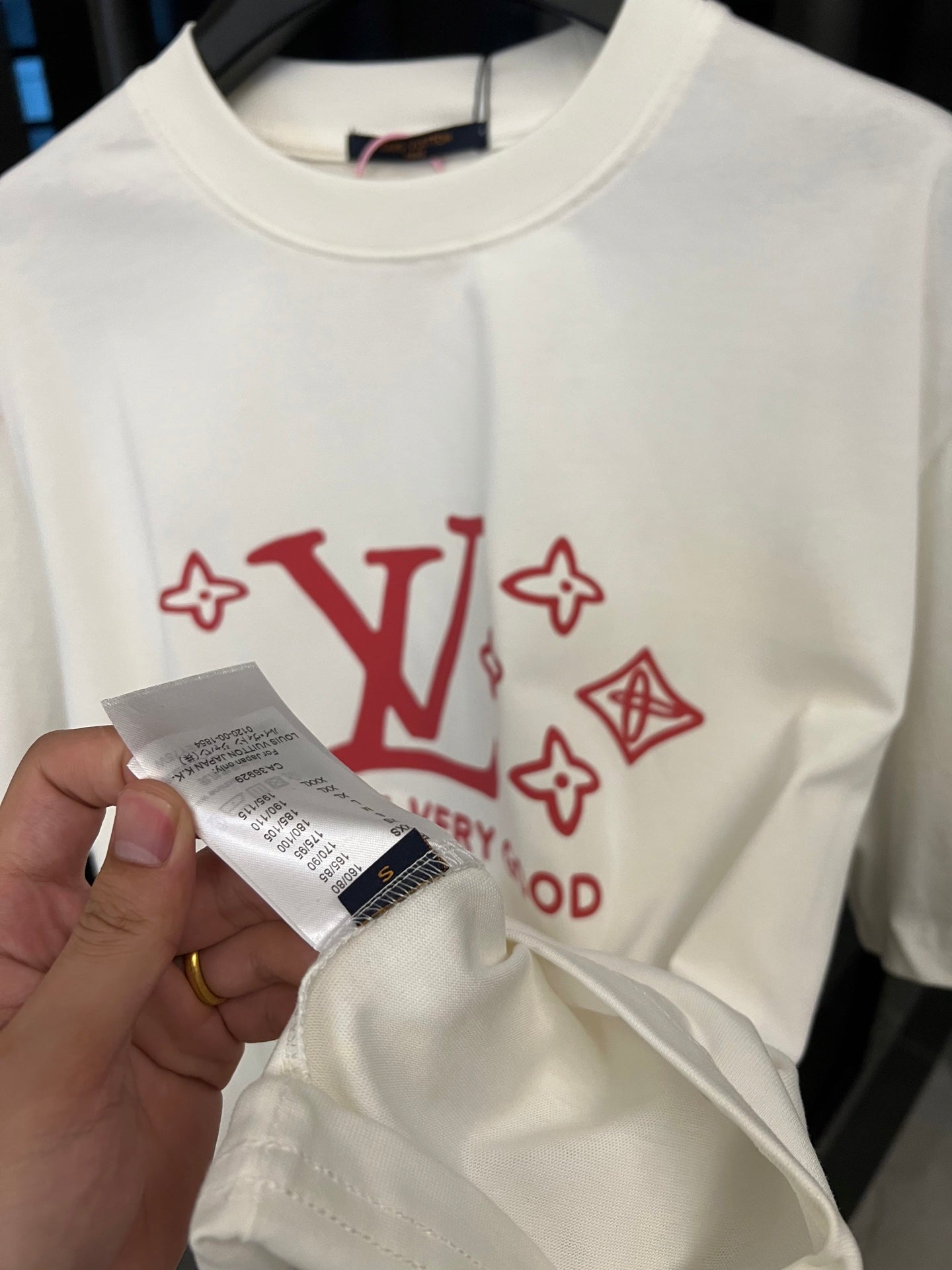 LuxluxHouse Best Quality Clothes T-shirt Louis Vuitton