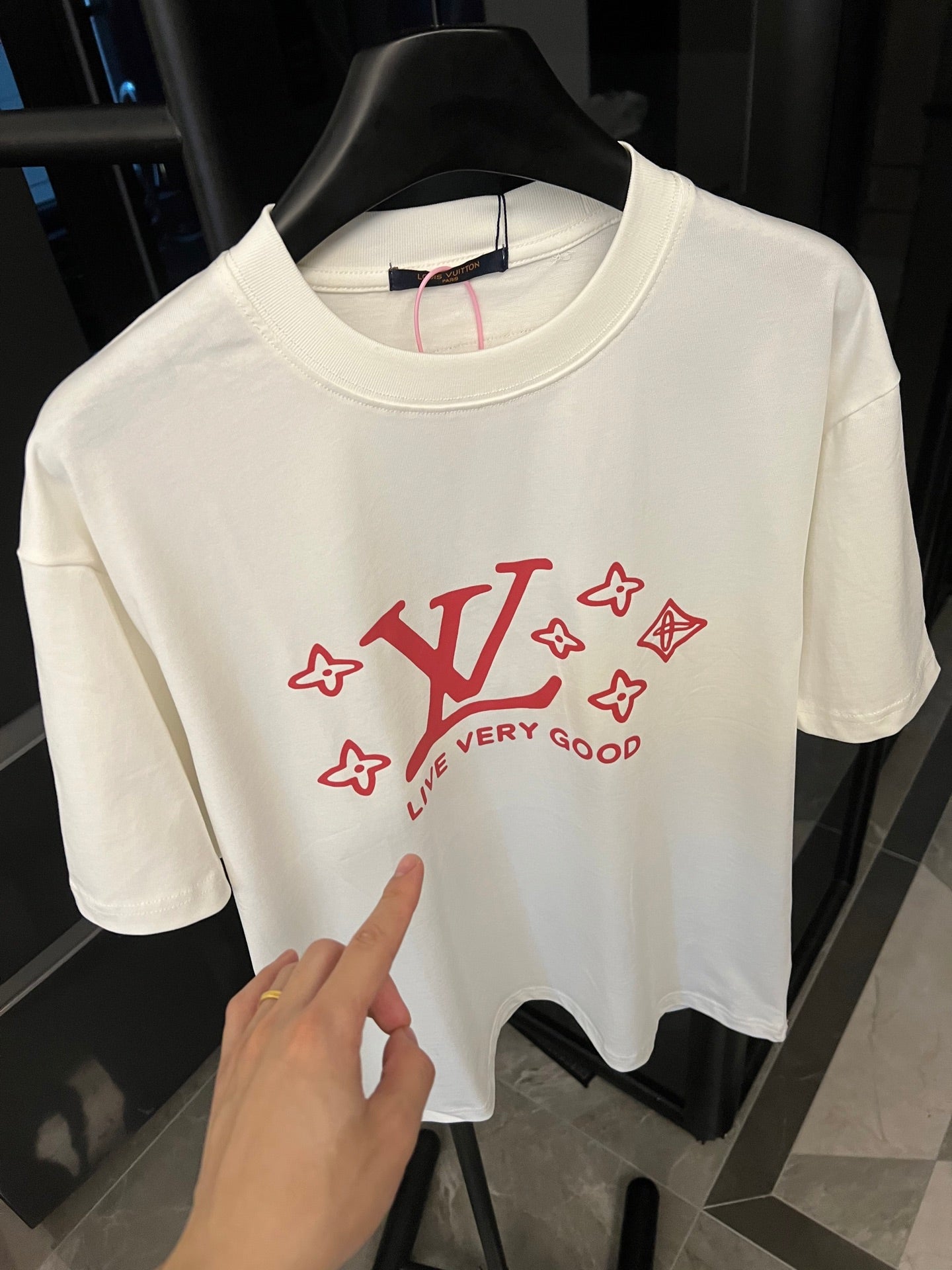 LuxluxHouse Best Quality Clothes T-shirt Louis Vuitton