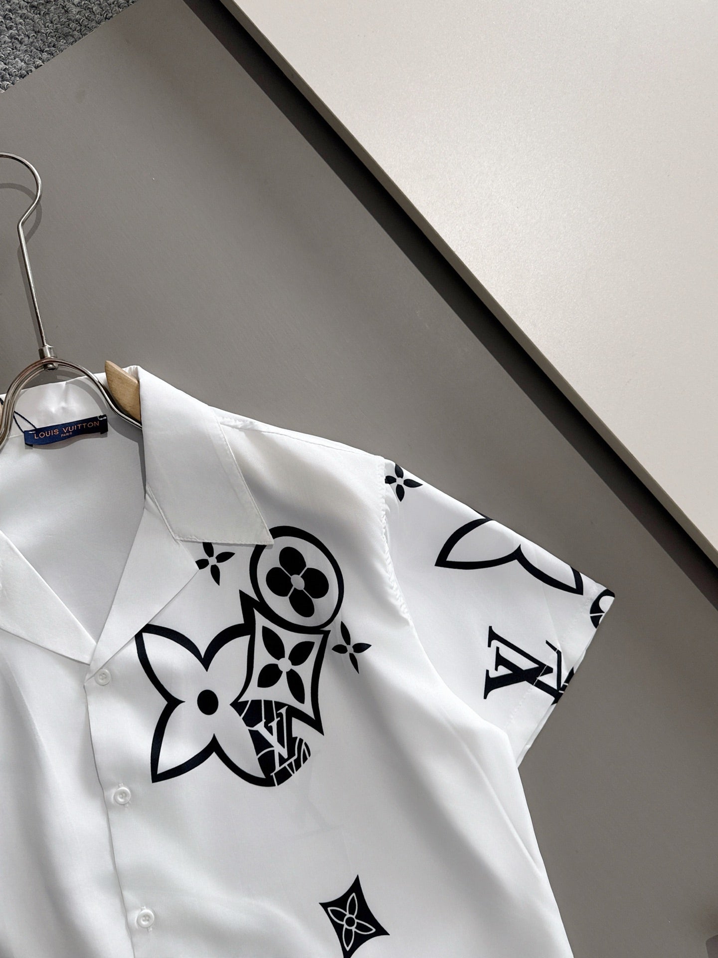 LuxluxHouse Best Quality Clothes Shirts&Polo Louis Vuitton