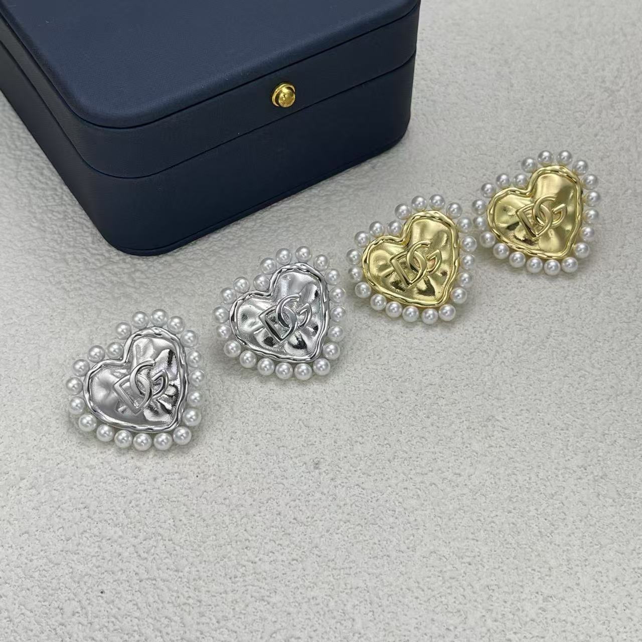 LuxluxHouse Low Price And High Quality Accessories Dolce & Gabbana