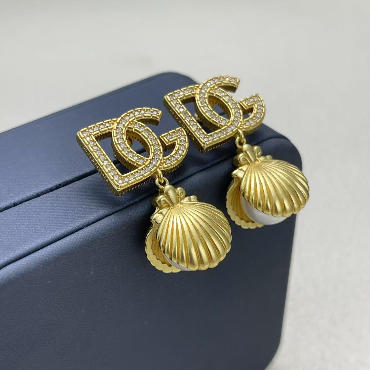 LuxluxHouse Low Price And High Quality Accessories Dolce & Gabbana