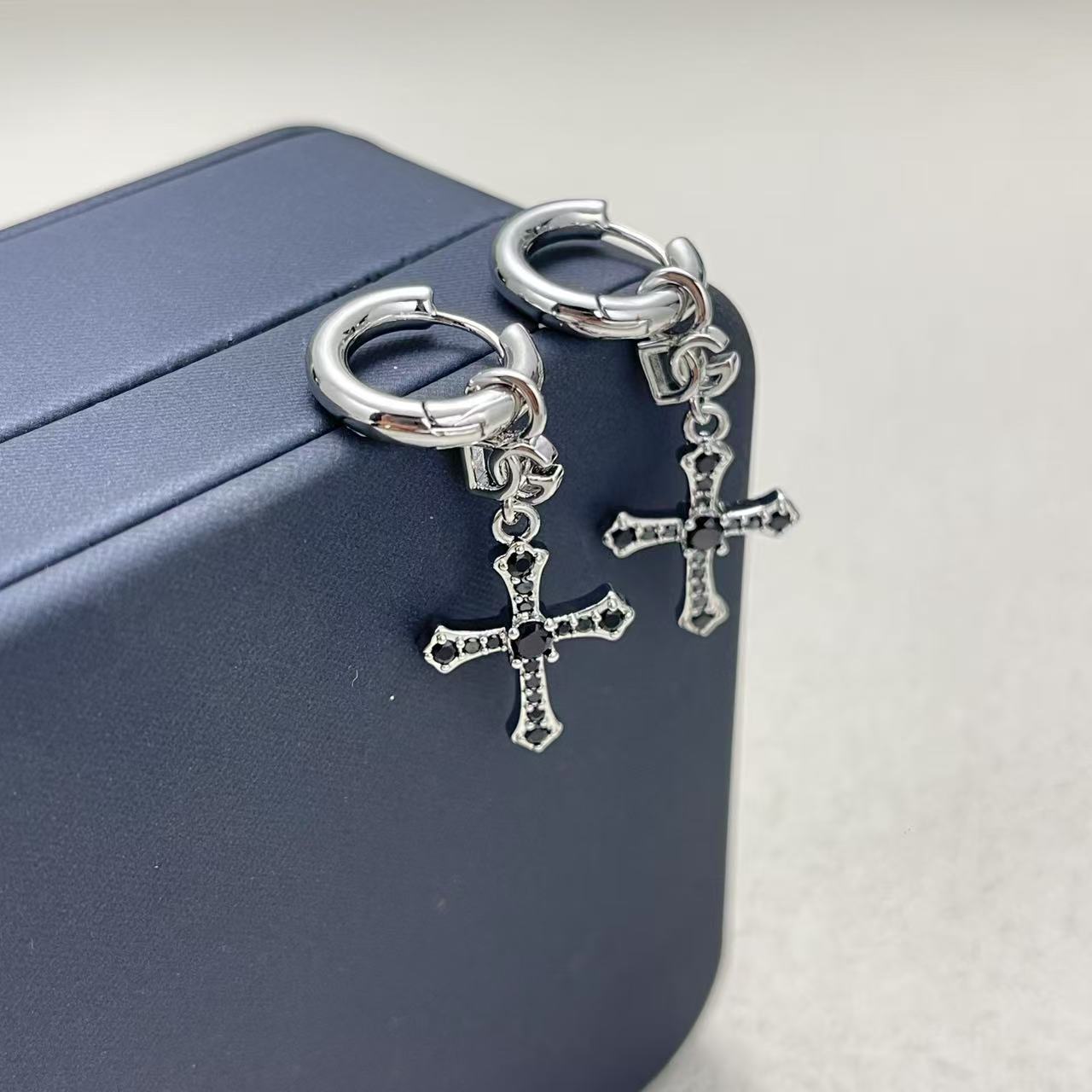 LuxluxHouse Low Price And High Quality Accessories Dolce & Gabbana