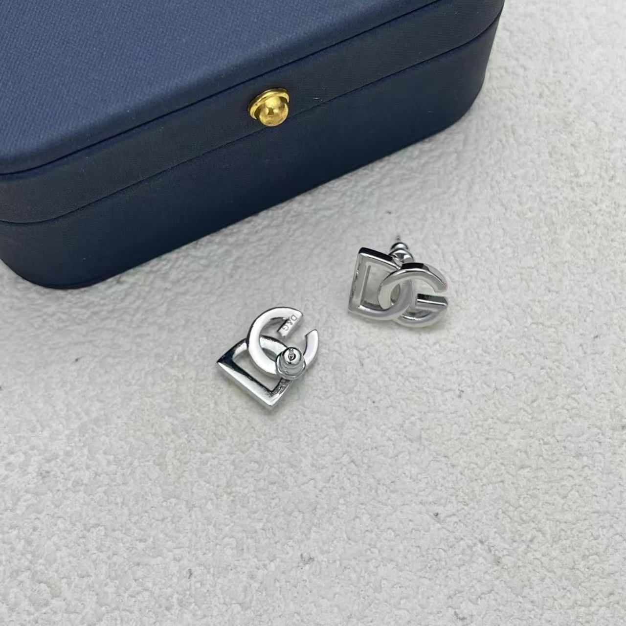 LuxluxHouse Low Price And High Quality Accessories Dolce & Gabbana