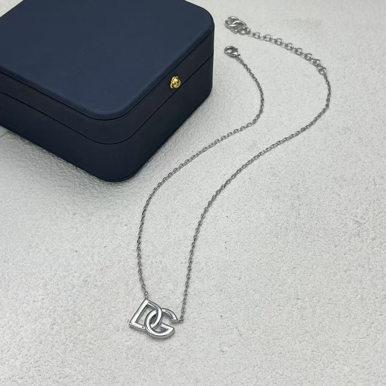 LuxluxHouse Low Price And High Quality Accessories Dolce & Gabbana