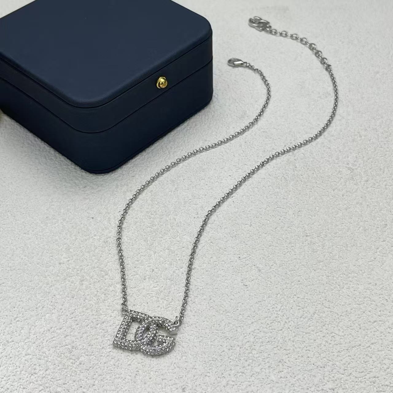 LuxluxHouse Low Price And High Quality Accessories Dolce & Gabbana