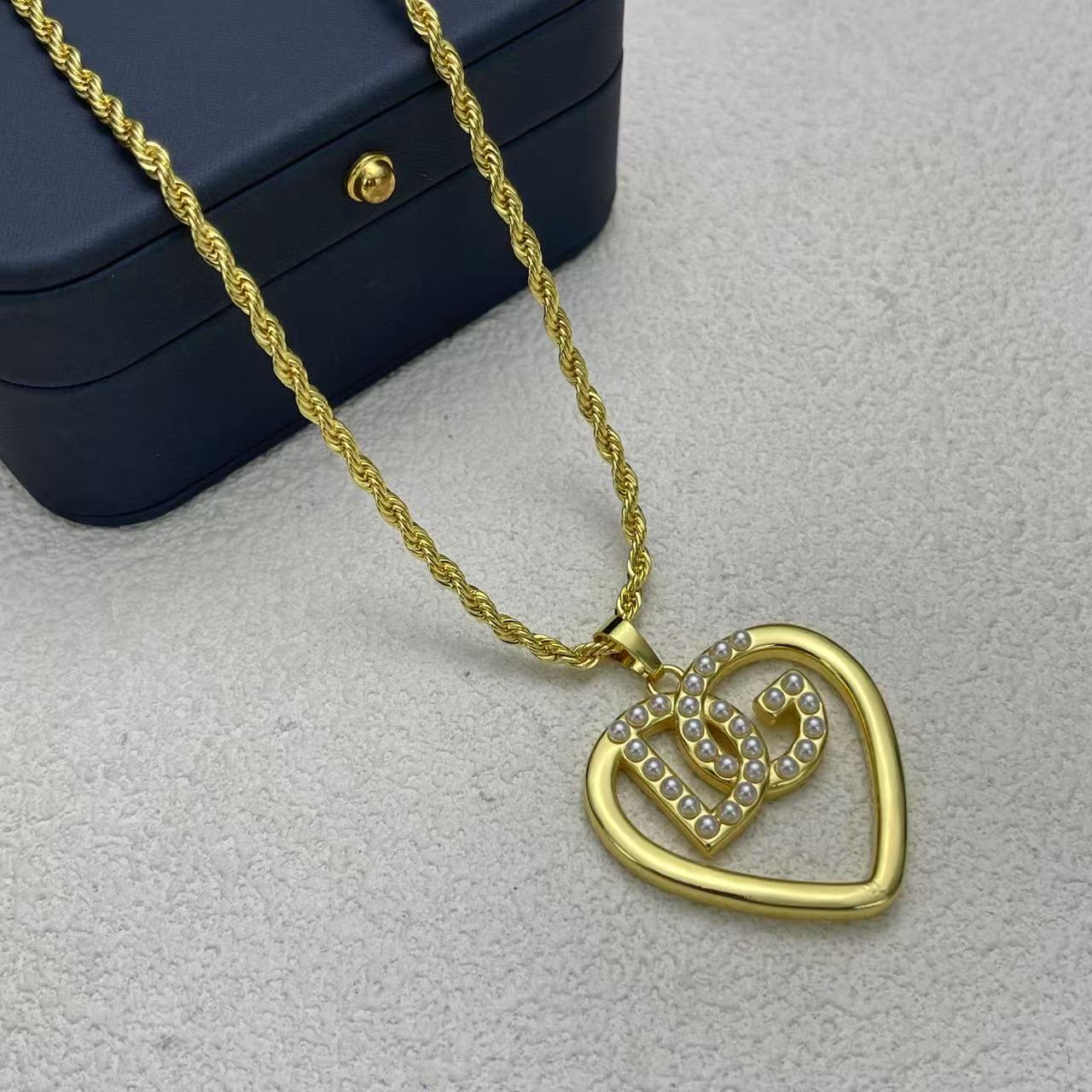 LuxluxHouse Low Price And High Quality Accessories Dolce & Gabbana